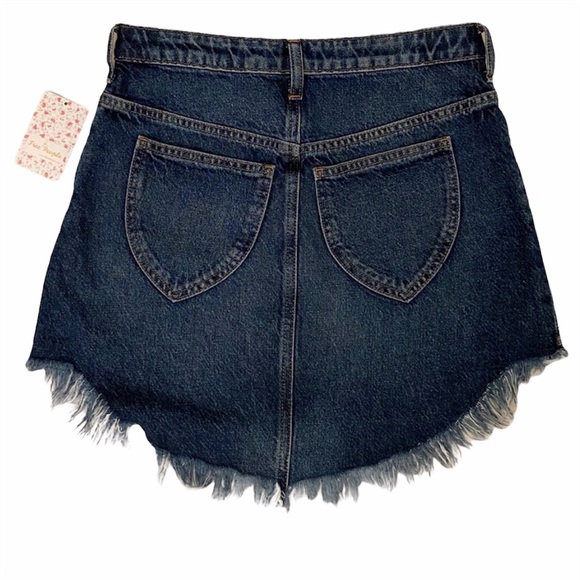 FREE PEOPLE Bailey Denim Mini Skirt | Distressed Jean Skirt | Boho | Size 27 - Picture 11 of 17